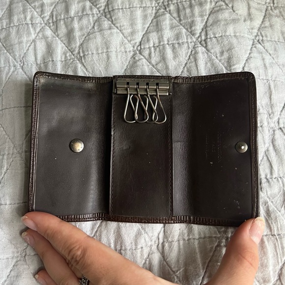 Louis Vuitton Epi key and card holder - Picture 11 of 15